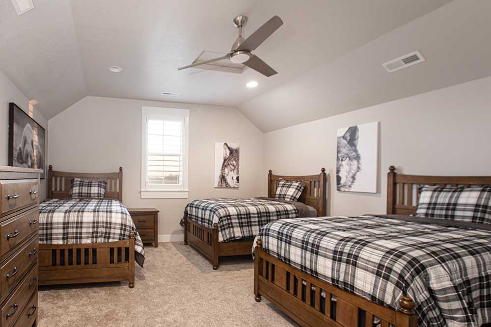 eagle creek shared room
